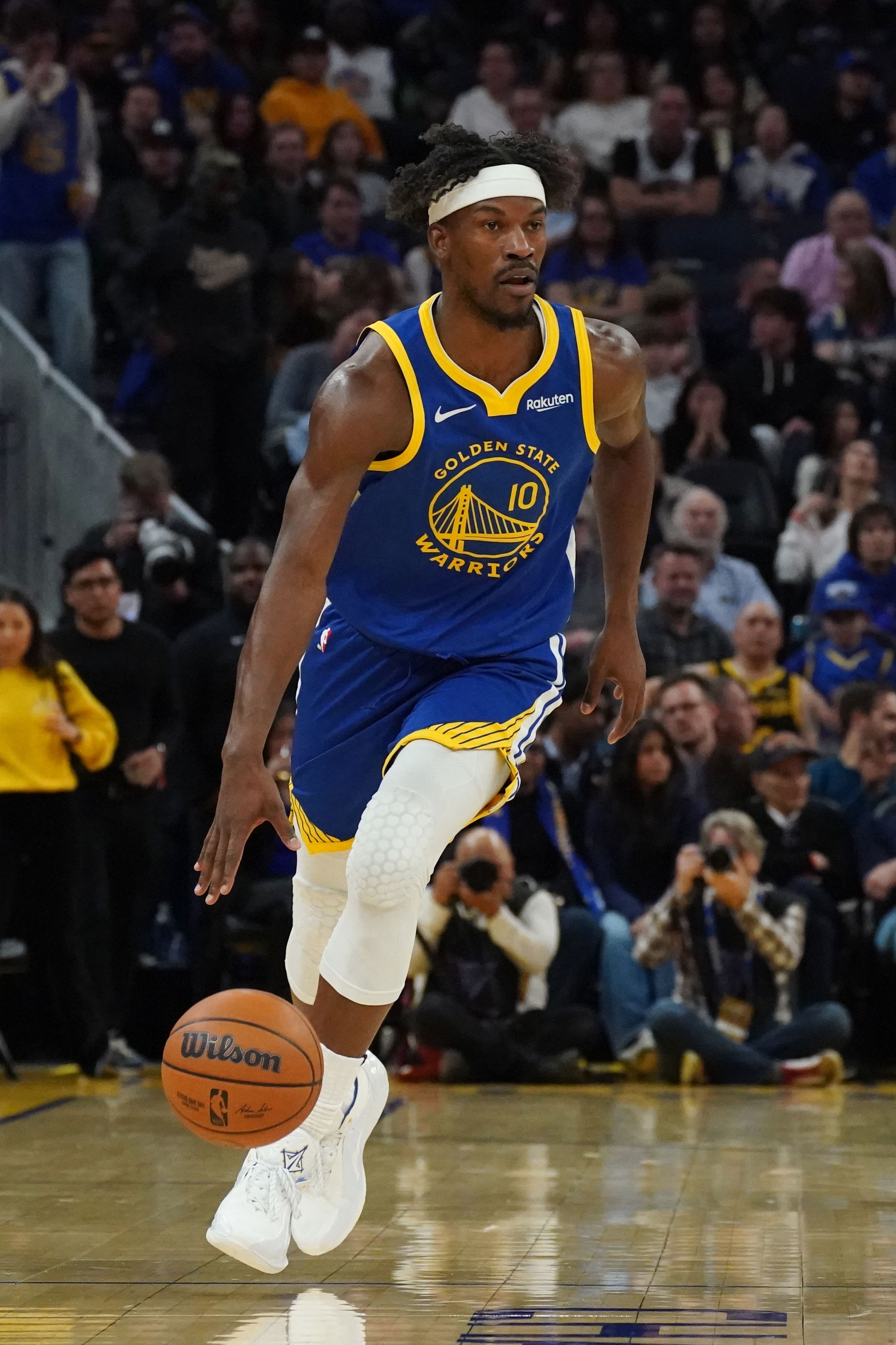 开云电竞app下载-邓利维：以巴特勒的风格 他能够在很长时间内保持出色表现