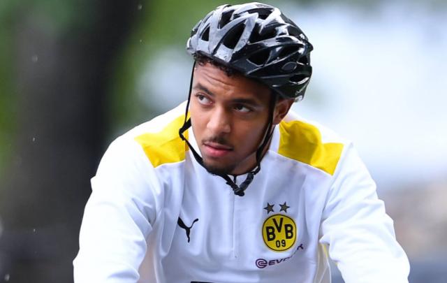 开云电竞app下载-【观察】马伦接班桑乔却不是桑乔，多特上限看防线！